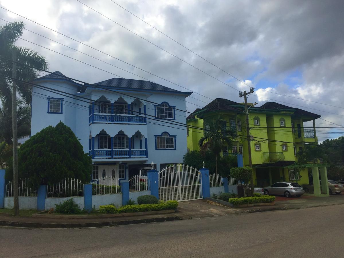 Yaad Hostel Teluk Montego Bagian luar foto