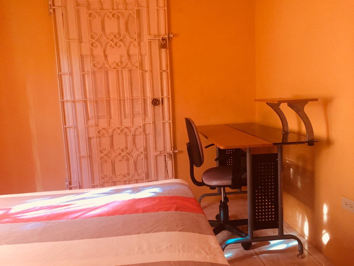 Yaad Hostel Teluk Montego Bagian luar foto