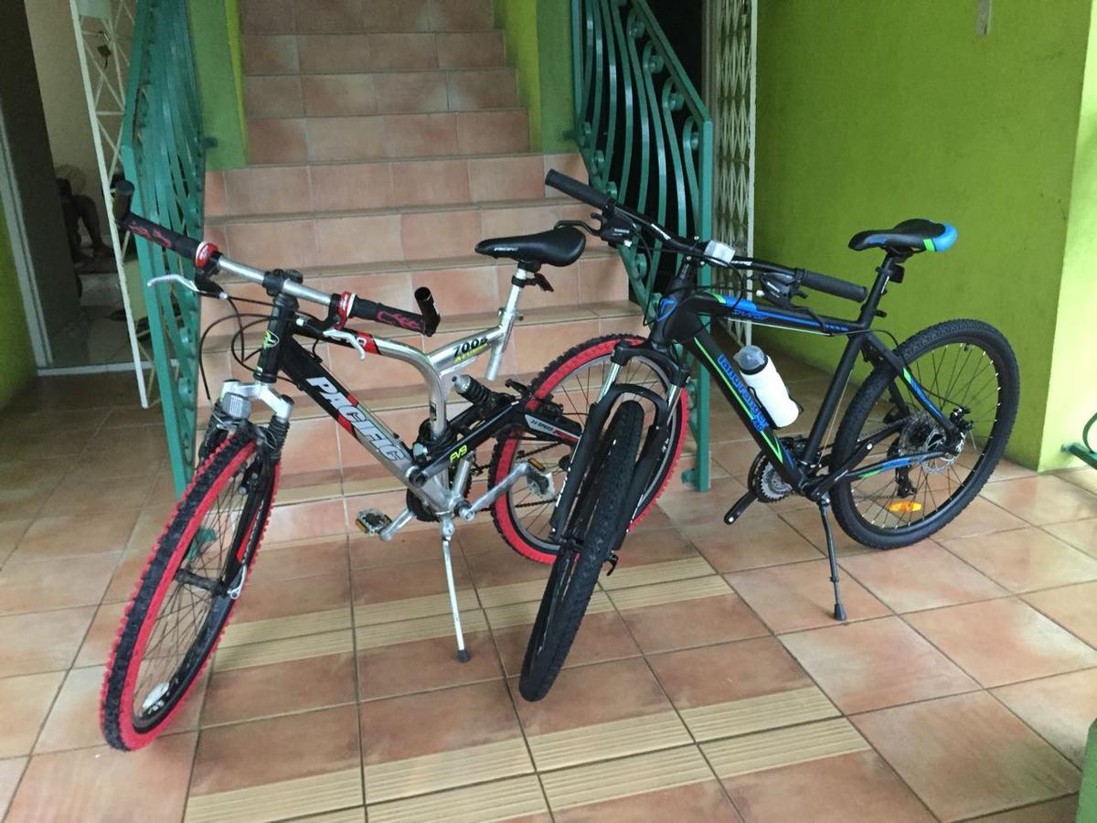 Yaad Hostel Teluk Montego Bagian luar foto